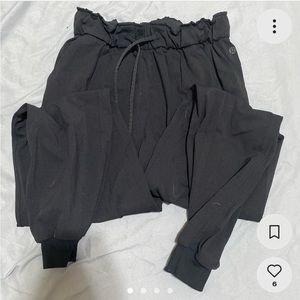 Lululemon Stretch High Rise Joggers